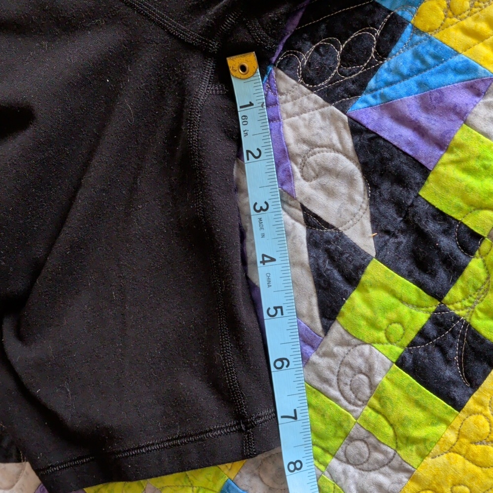 Old Navy active biker shorts Small - Picture 6 of 6